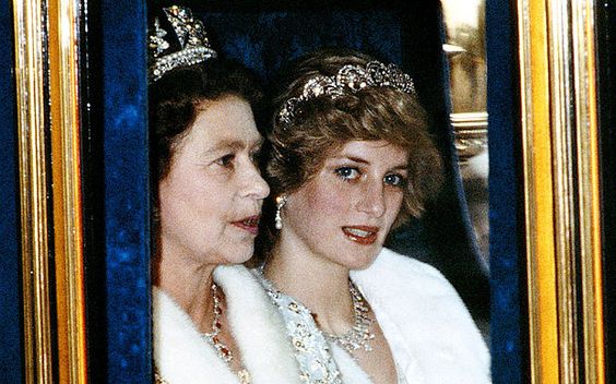 O conto de Lady Di - Princesa diana - genograma - diana de gales