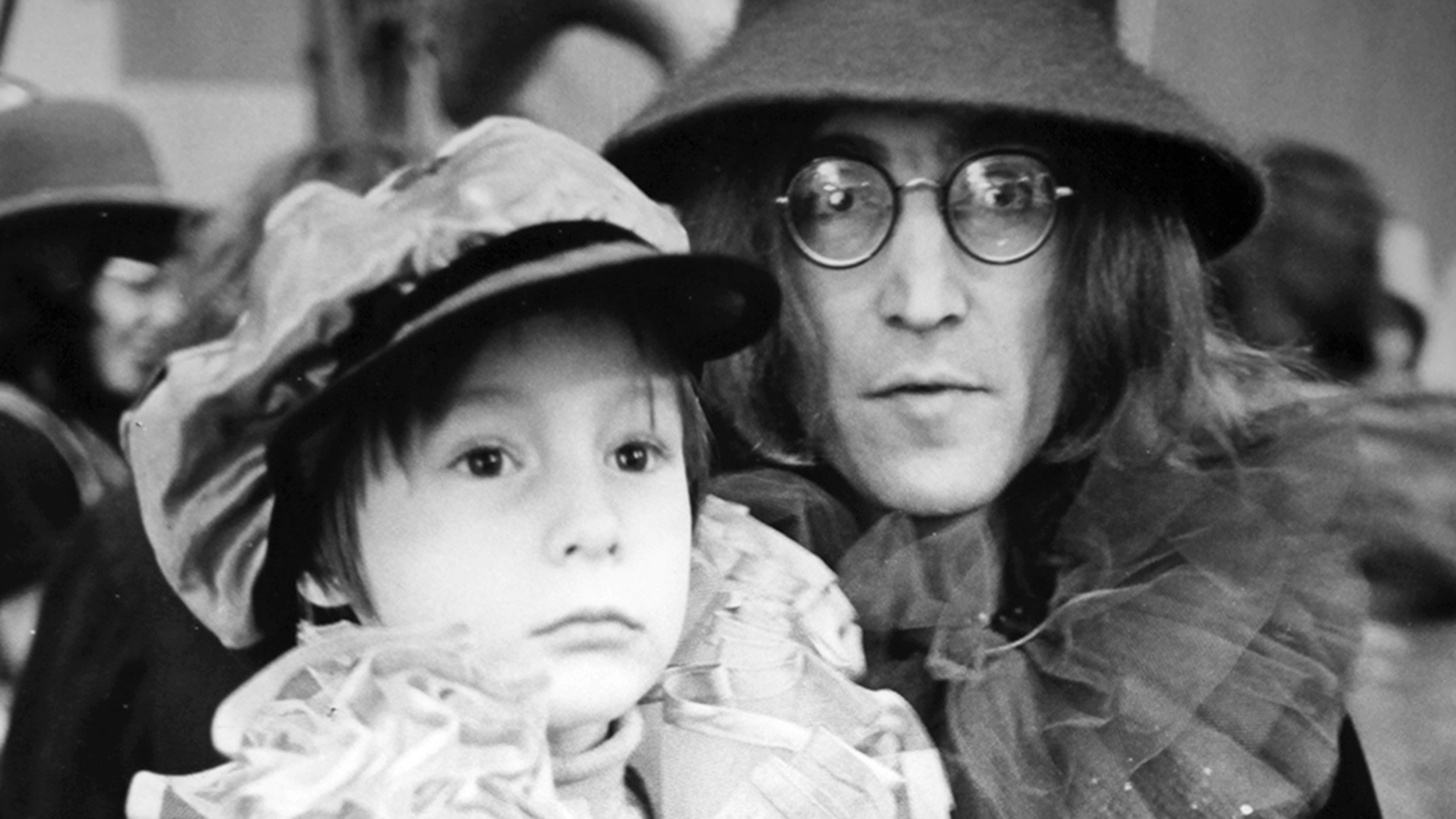 Imagine John Lennon, uma biografia resumida - parte 2 - blog de psicologia Melkberg - John Lennon - Yoko Ono - biografia resumida - Julian Lennon - vida - amor - mãe - paz - Beatles - pai - música - filho - imagine