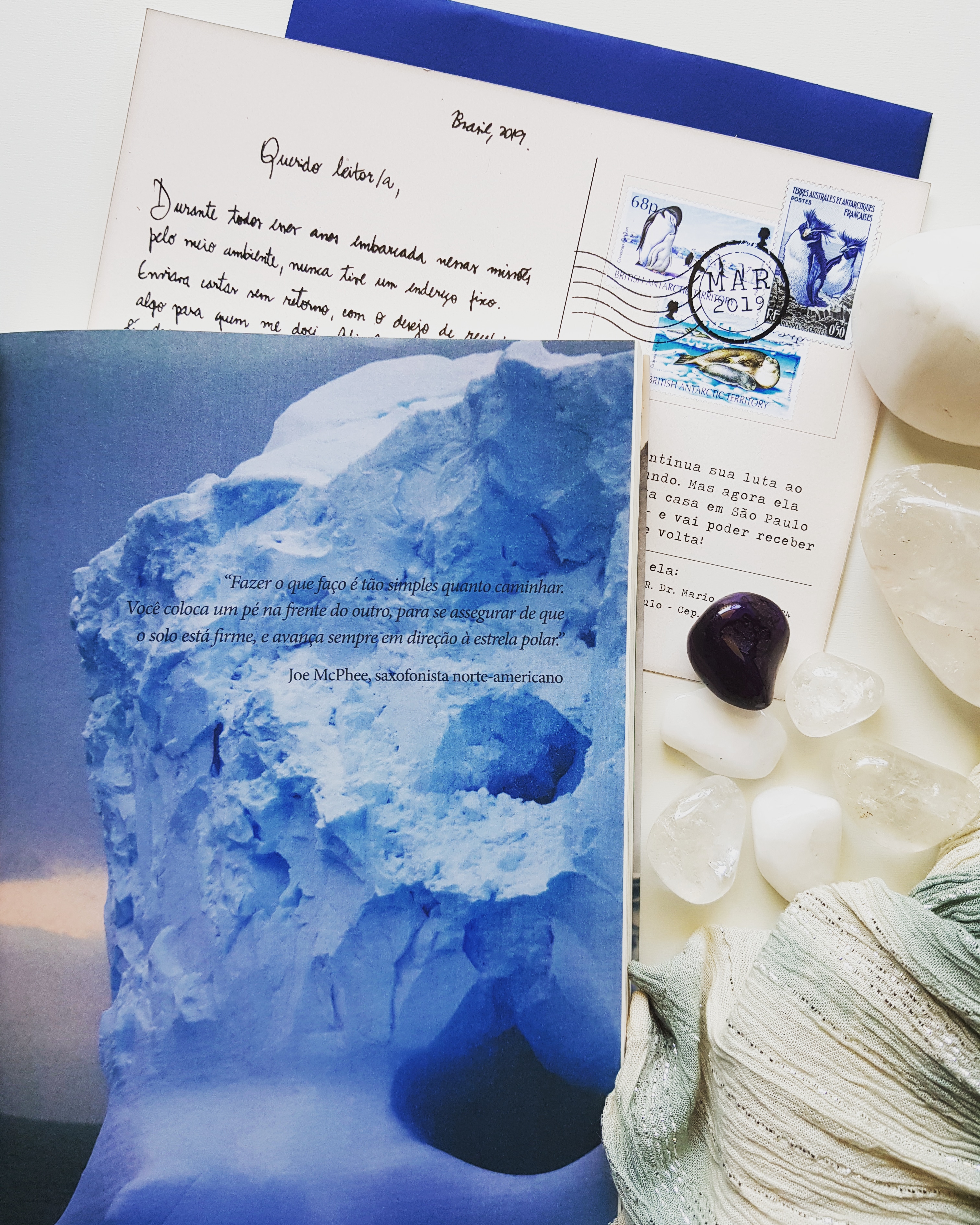 Resumo: Sete Anos em Sete Mares, de Barbara Veiga - blog de psicologia Melkberg - vida - mar - natureza - Sete Anos em Sete Mares - Barbara Veiga - jornalista - fotógrafa 