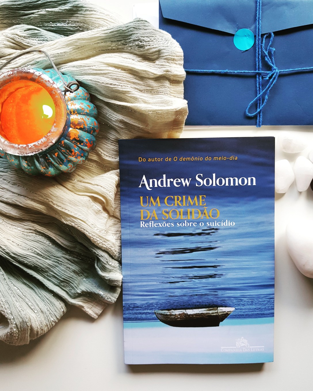 Livro de Andrew Solomon: Um Crime Da Solidão - reflexões sobre o suicídio - blog de psicologia Melkberg - Andrew Solomon - Um Crime Da Solidão - Um Crime Da Solidão - reflexões sobre o suicídio - autor - depressão - livro - obras - suicídio
