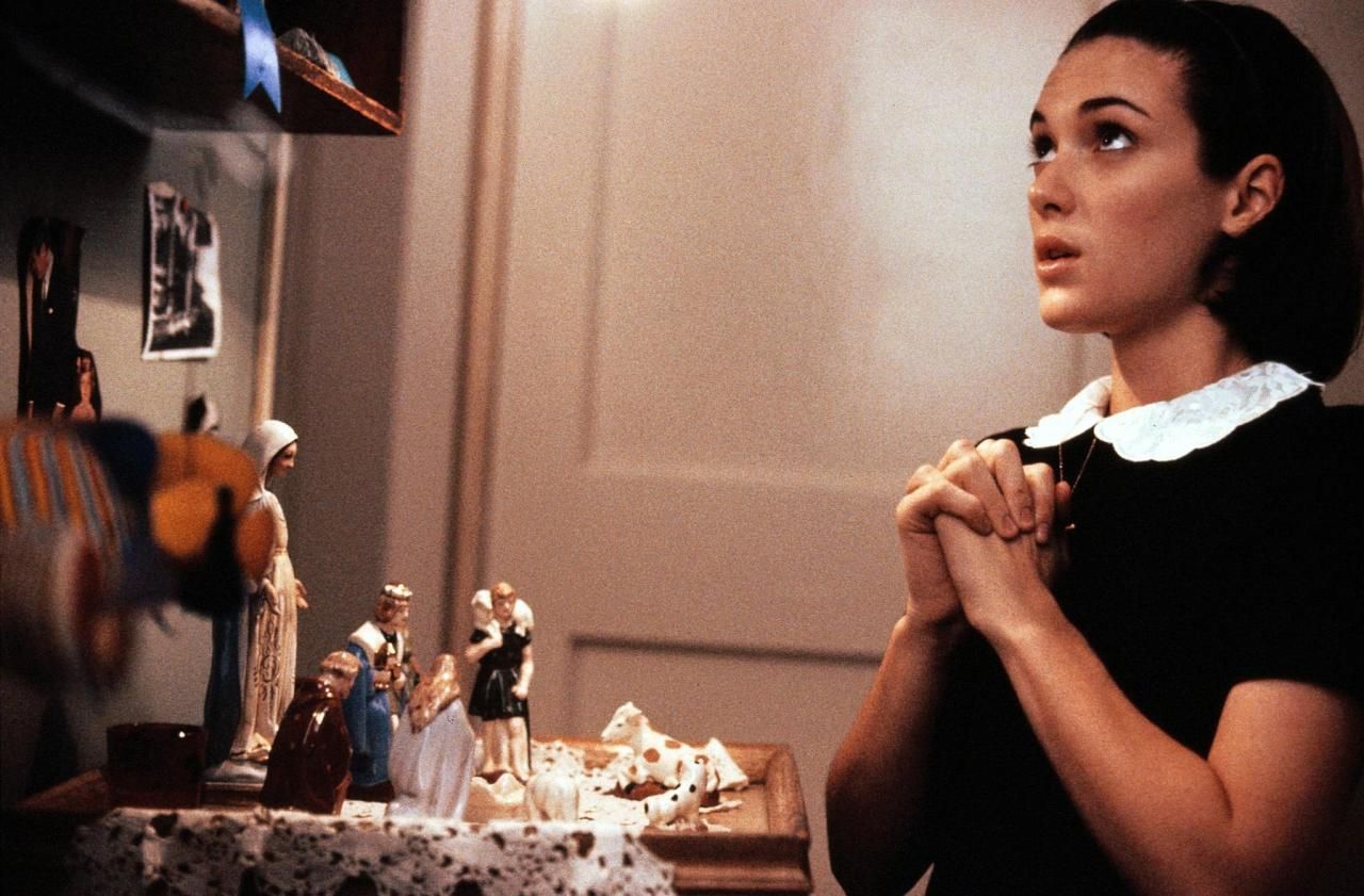 Minha mãe é uma sereia - análise psicológica - blog de psicologia Melkberg - Charlotte - adolescência - Rachel - filha - personalidade - pais - identidade - mãe - família - análise