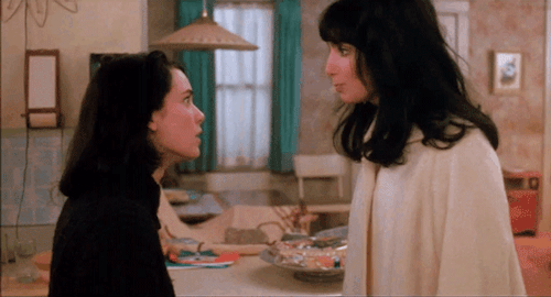 Minha mãe é uma sereia - análise psicológica - blog de psicologia Melkberg - Charlotte - adolescência - Rachel - filha - personalidade - pais - identidade - mãe - família - análise 